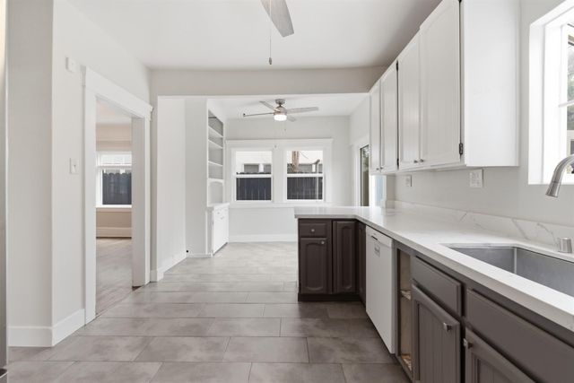 844 W Elm St, Stockton, CA 95203