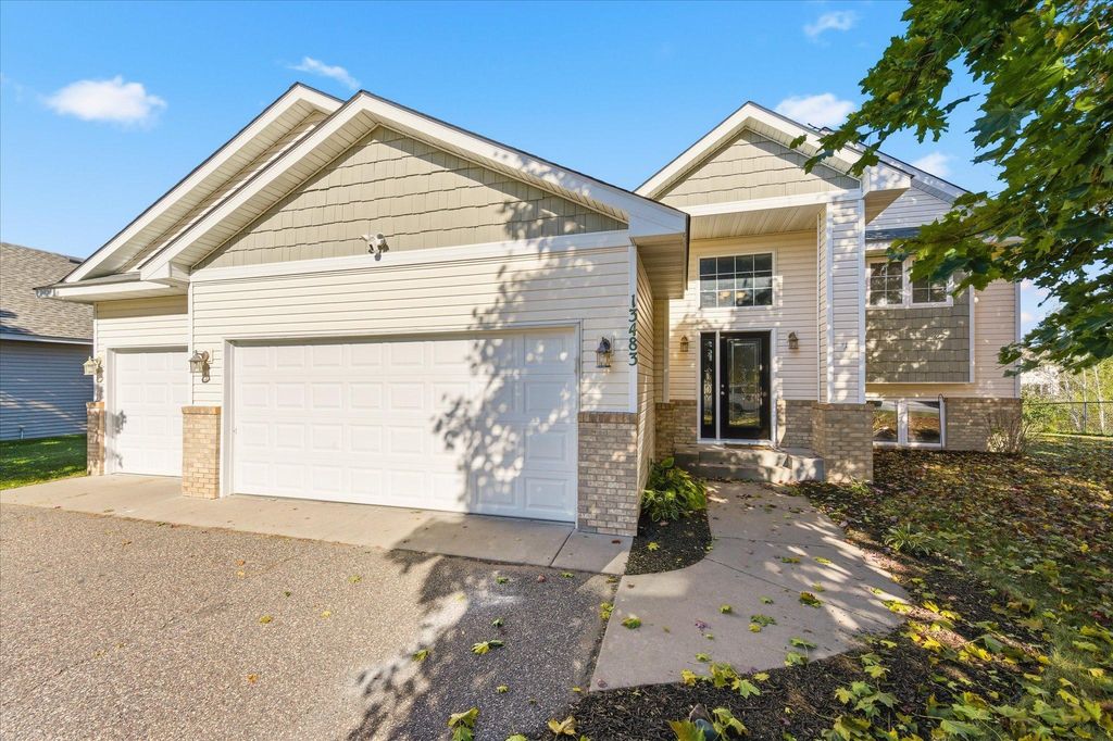 13483 4th Avenue S, Zimmerman, MN 55398