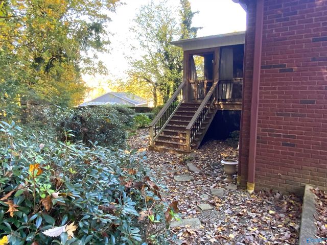 1435 Timberwalk Drive, Guntersville, AL 35976