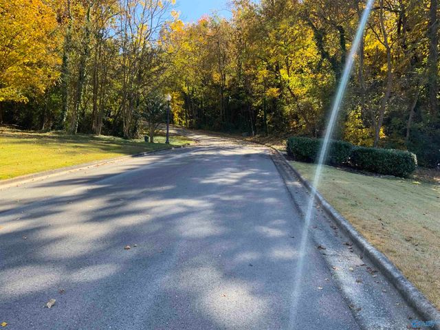 1435 Timberwalk Drive, Guntersville, AL 35976