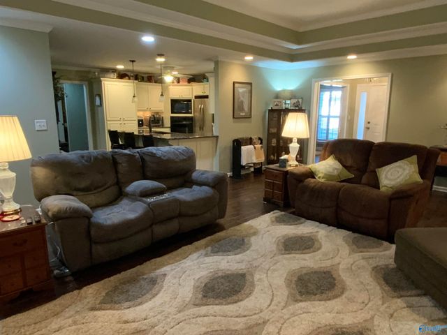 1435 Timberwalk Drive, Guntersville, AL 35976