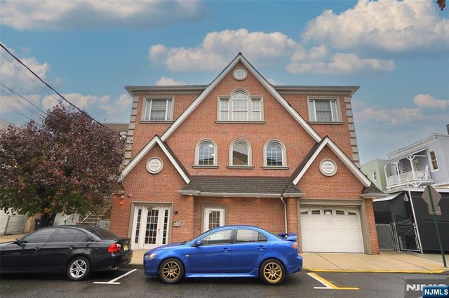 6708 Jackson Street 2, Guttenberg, NJ 07093