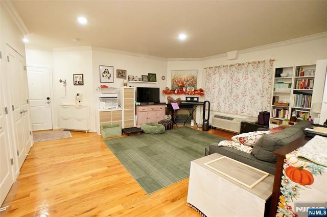 6708 Jackson Street 2, Guttenberg, NJ 07093