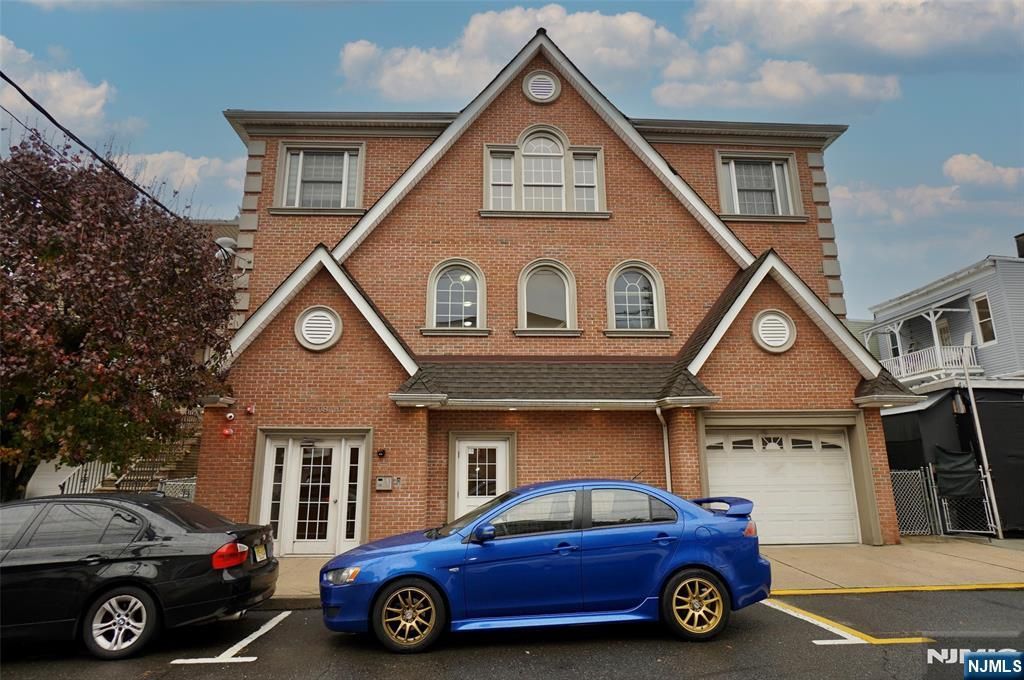 6708 Jackson Street 2, Guttenberg, NJ 07093