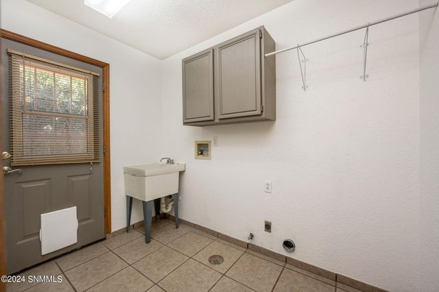 3364 Blueridge Lane, Las Cruces, NM 88005