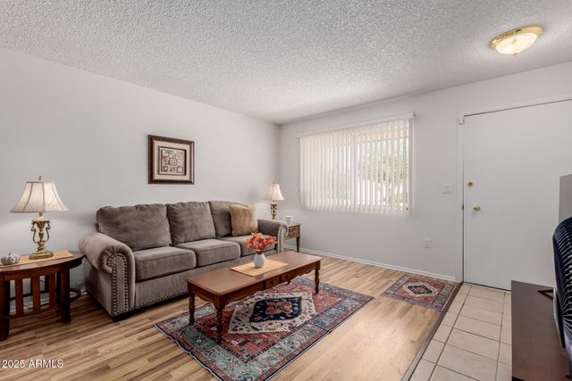 10544 W COGGINS Drive, Sun City, AZ 85351