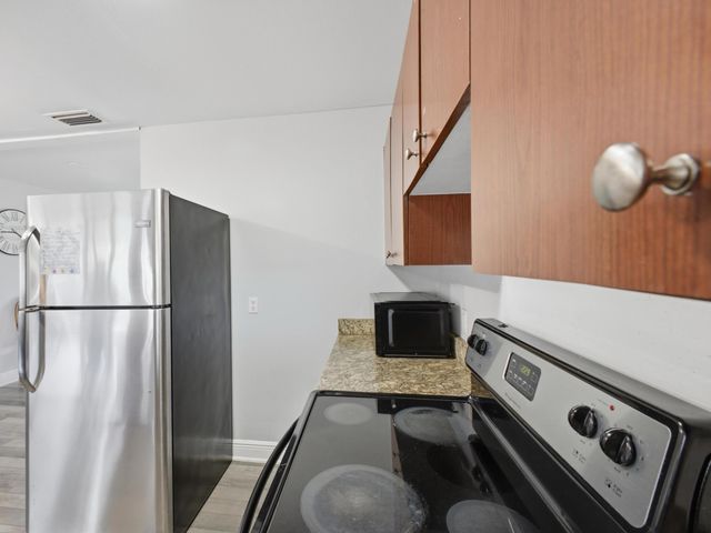4862 Andros Drive, West Palm Beach, FL 33407
