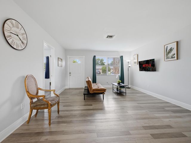 4862 Andros Drive, West Palm Beach, FL 33407