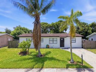4862 Andros Drive, West Palm Beach, FL 33407