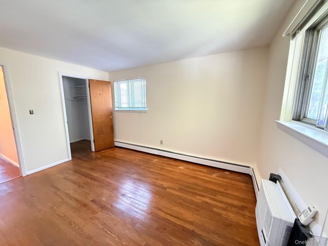 95 Graywood Road 2nd Fl, Port Washington, NY 11050