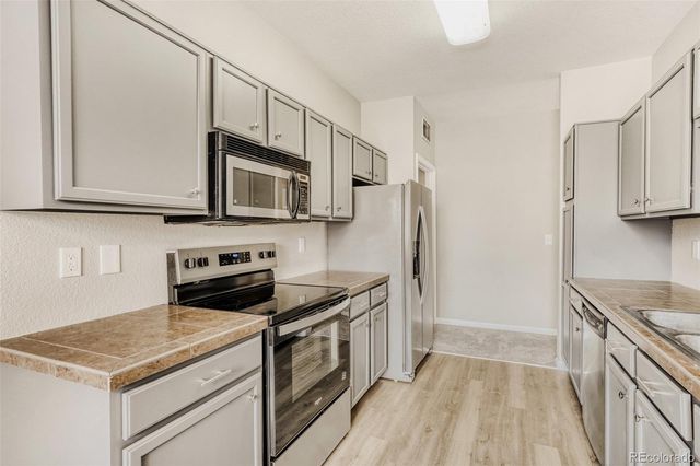 22560 E Ontario Drive 103, Aurora, CO 80016