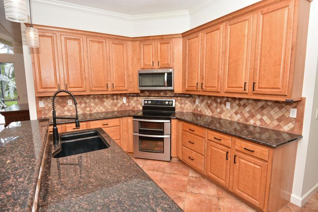 9005 Pumpkin Ridge, Port St. Lucie, Port St Lucie, FL 34986