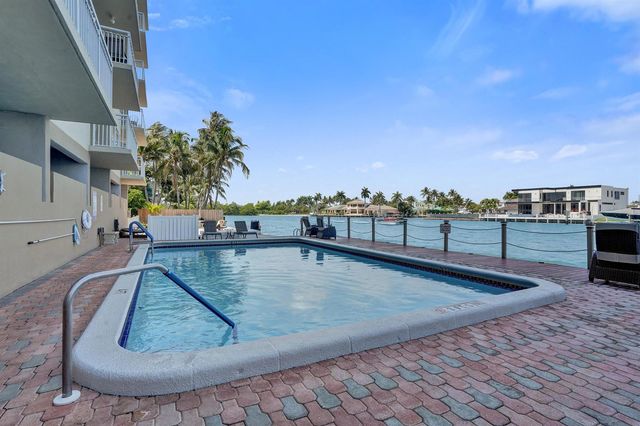 2611 N Riverside Drive 604, Pompano Beach, FL 33062