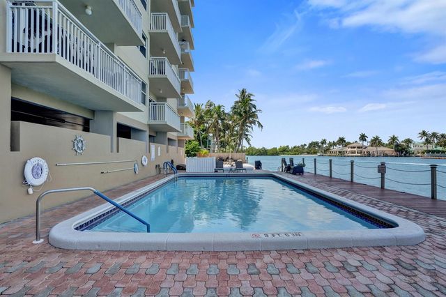 2611 N Riverside Drive 604, Pompano Beach, FL 33062