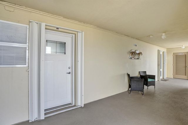 2611 N Riverside Drive 604, Pompano Beach, FL 33062