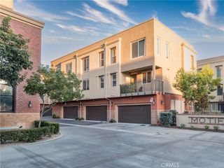 422 W Route 66 47, Glendora, CA 91740