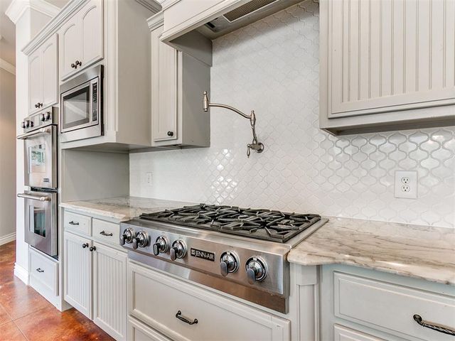 3204 NW 176th Place, Edmond, OK 73012