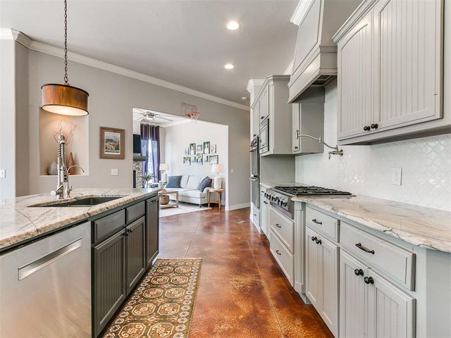 3204 NW 176th Place, Edmond, OK 73012