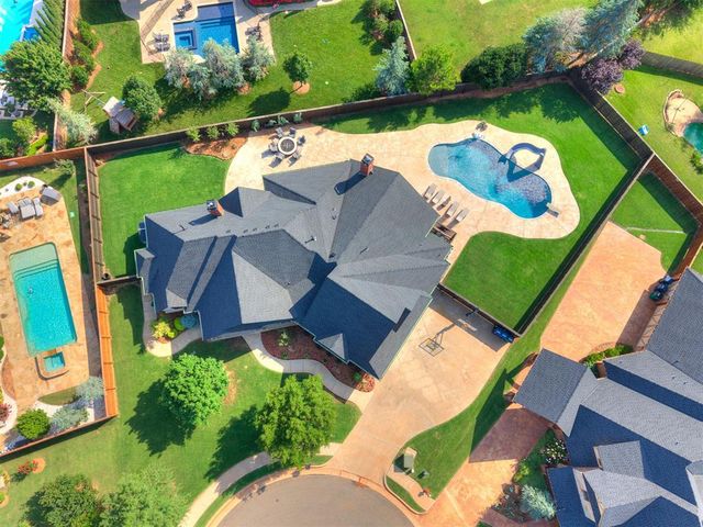 3204 NW 176th Place, Edmond, OK 73012