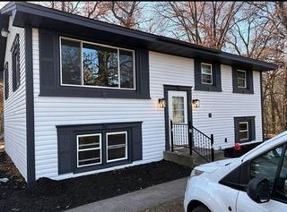 4916 Granada Avenue N, Oakdale, MN 55128