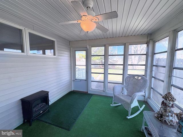 215 HAVANA AVE, Egg Harbor City, NJ 08215