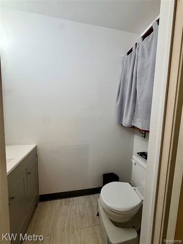 41694 Bedford, Canton, MI 48187