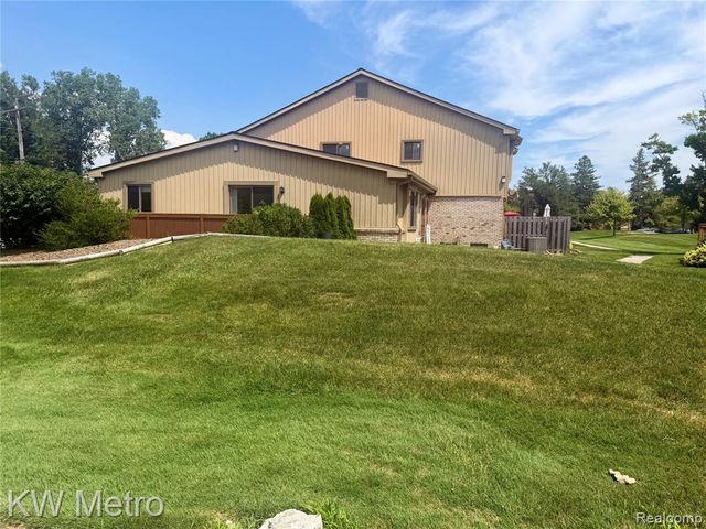 41694 Bedford, Canton, MI 48187