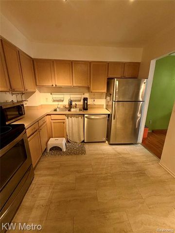 41694 Bedford, Canton, MI 48187