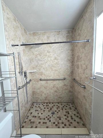 19849 Oil, Somerset, TX 78069