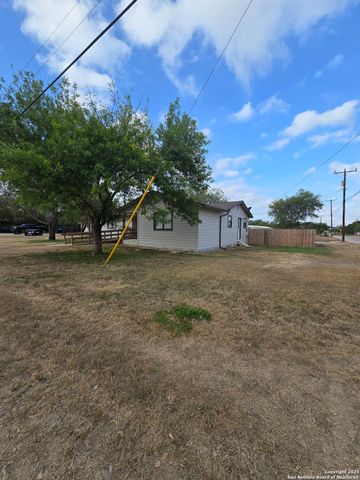 19849 Oil, Somerset, TX 78069