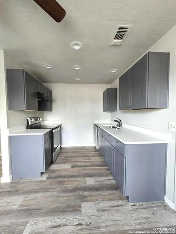 19849 Oil, Somerset, TX 78069