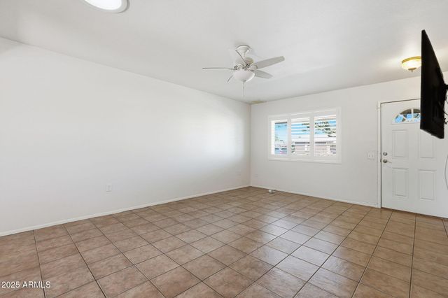 9201 W LONG HILLS Drive, Sun City, AZ 85351