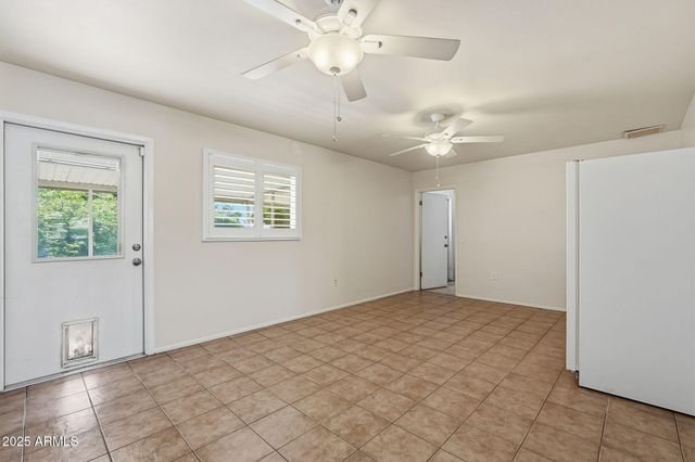 9201 W LONG HILLS Drive, Sun City, AZ 85351