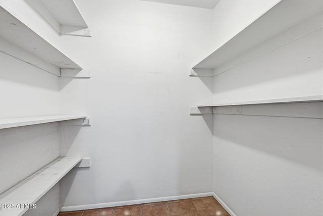 9201 W LONG HILLS Drive, Sun City, AZ 85351