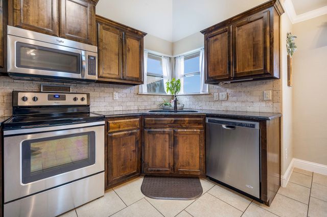 1836 Town Creek Circle, Weatherford, TX 76086