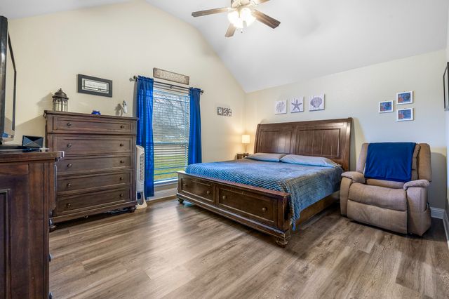 1836 Town Creek Circle, Weatherford, TX 76086