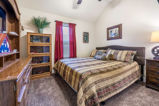 1836 Town Creek Circle, Weatherford, TX 76086