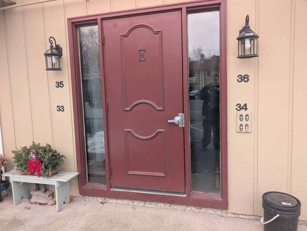 82 S Maple 33, Westfield, MA 01085