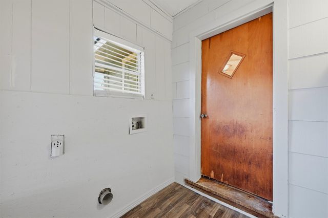 408 E Park Avenue, Sherman, TX 75090