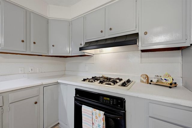 408 E Park Avenue, Sherman, TX 75090
