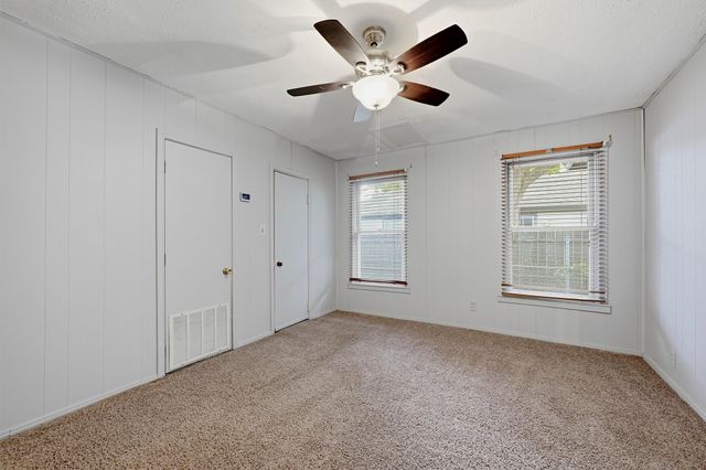 408 E Park Avenue, Sherman, TX 75090