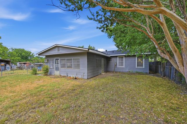 408 E Park Avenue, Sherman, TX 75090