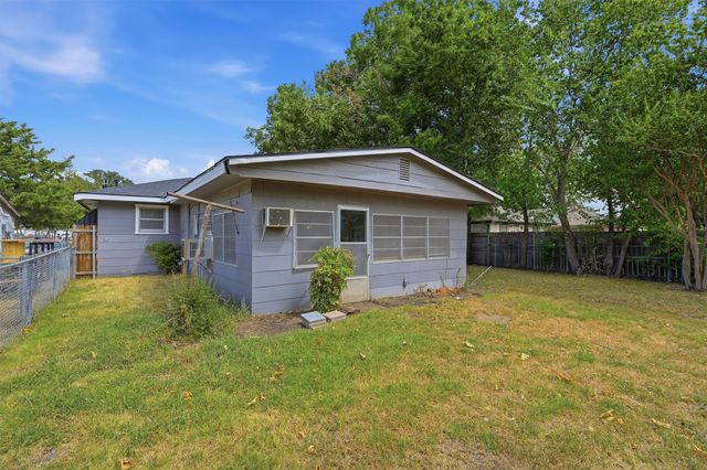 408 E Park Avenue, Sherman, TX 75090