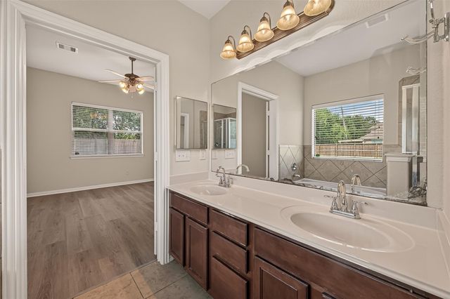 6402 Patridge Drive, Pearland, TX 77584