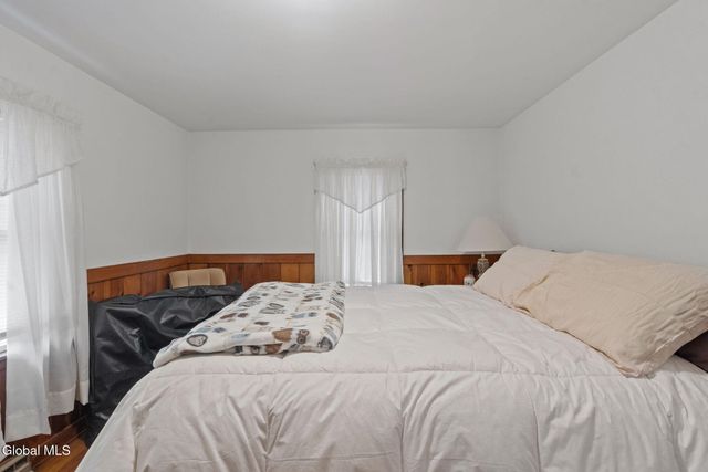 1399 Van Hoesen Road, Schodack, NY 12033