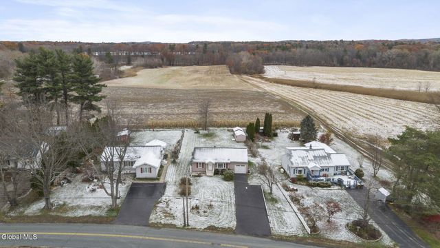 1399 Van Hoesen Road, Schodack, NY 12033