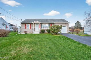 1399 Van Hoesen Road, Schodack, NY 12033