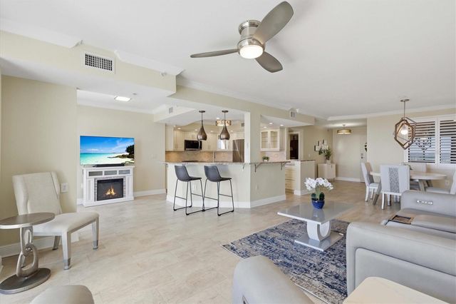 670 ISLAND WAY 802, Clearwater Beach, FL 33767