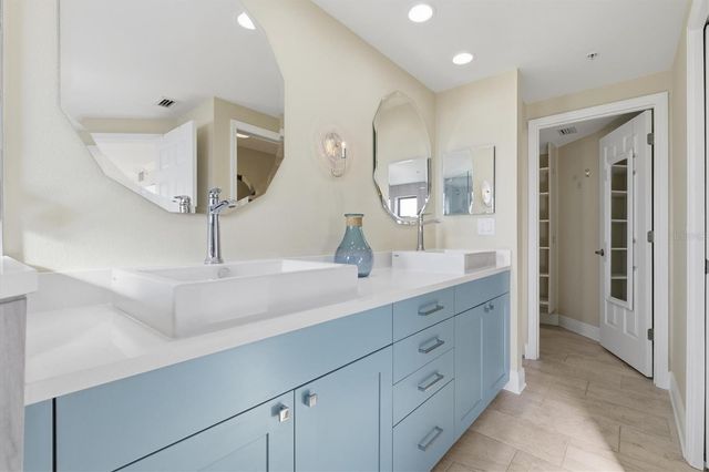 670 ISLAND WAY 802, Clearwater Beach, FL 33767