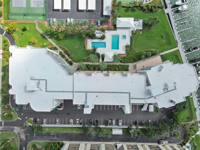 670 ISLAND WAY 802, Clearwater Beach, FL 33767